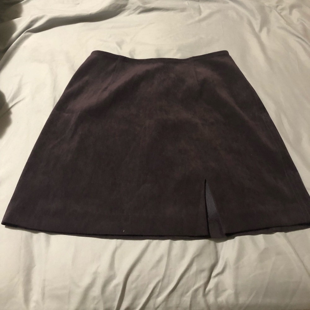 Polyester Skirt - Picture 2 of 7